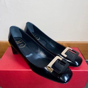 Roger Vivier Women's Black Décolleté Belle Vivier Leather Pumps | Size 39 (US 9)